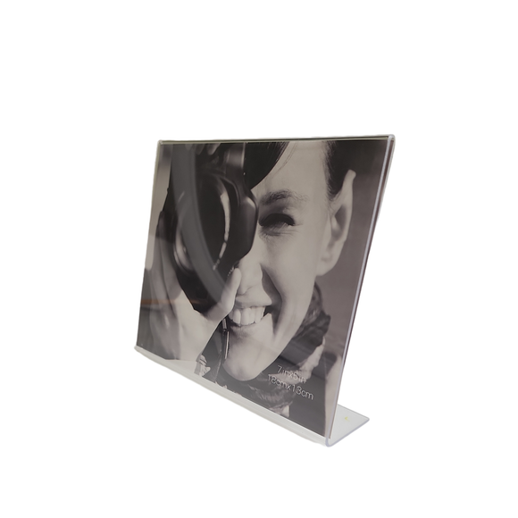 ACRYLIC PHOTO FRAME - 7 x 5